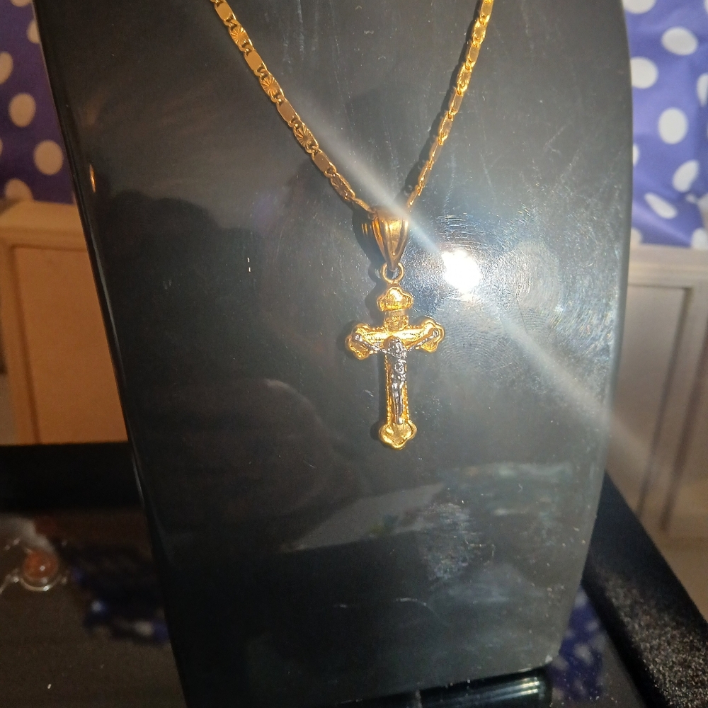 14k Plated Gold Cross Pendant Necklace